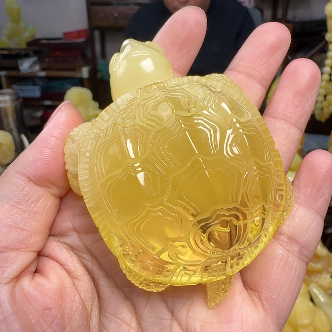 蜜蜡未镶嵌珠宝奇石