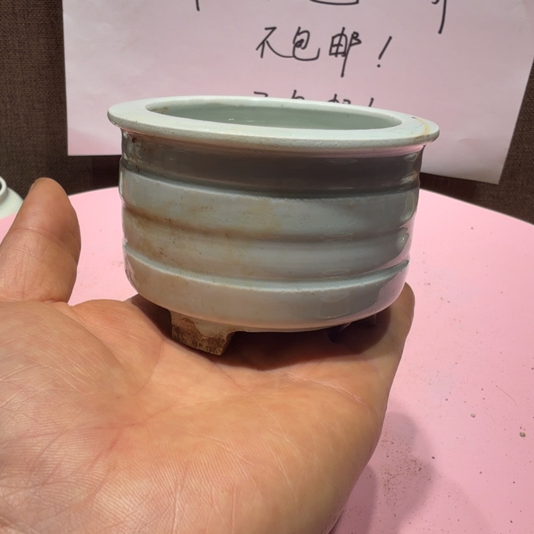 陶其他漂亮的小瓷瓶子