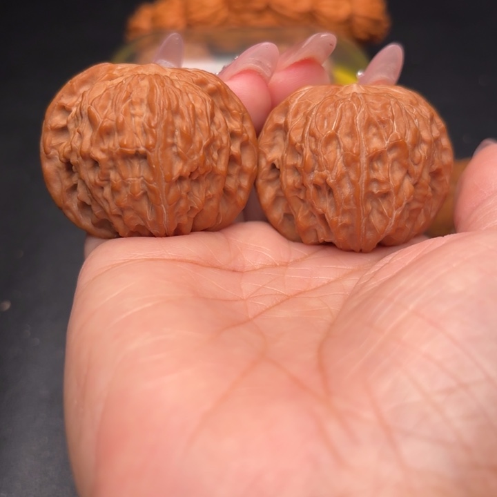 把件桃核43老树磨盘