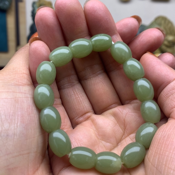 【闪购商品】透闪石质玉未镶嵌手串