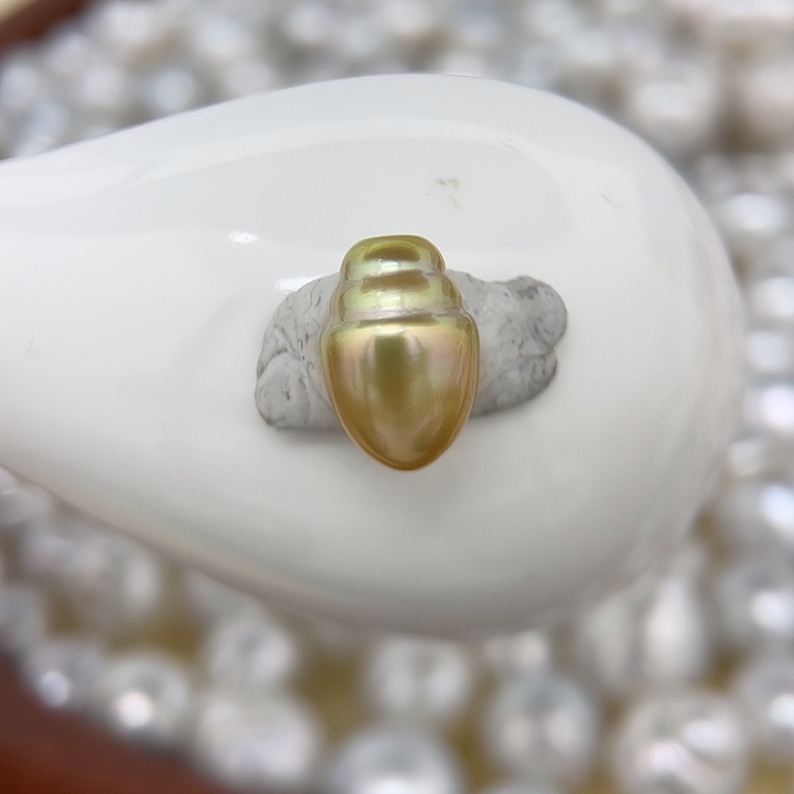 颈饰未镶嵌海水珍珠10.1*14.8 金珠 炫彩冰淇凌H8