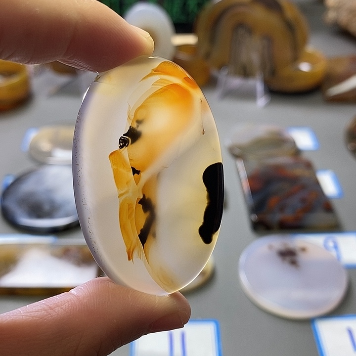 玛瑙/玉髓未镶嵌珠宝半成品108