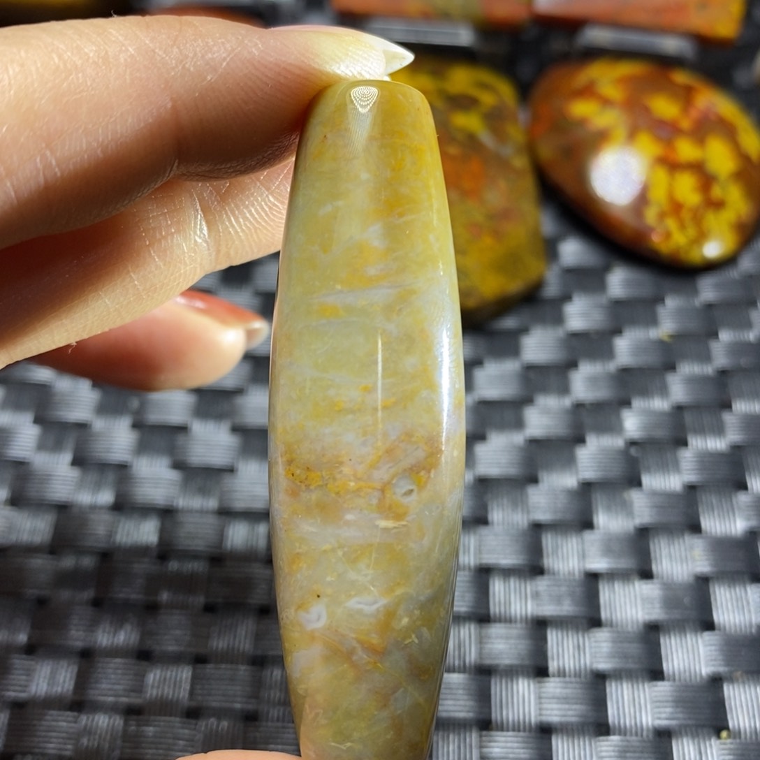 玛瑙/玉髓挂坠未镶嵌