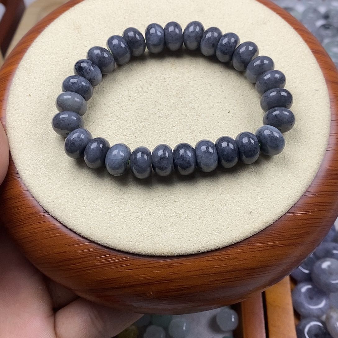 翡翠戒指未镶嵌乌鸡鼓珠手串