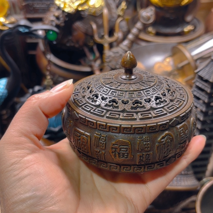 铜器摆件收收藏藏