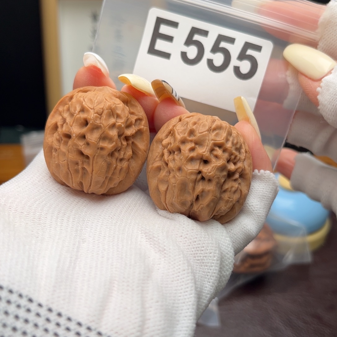 文玩核桃把件35甲骨文e555