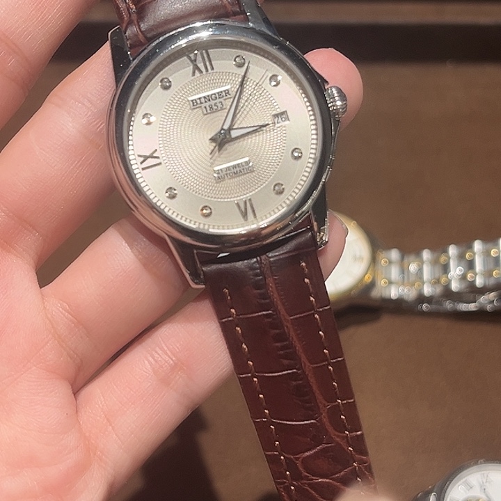 时尚潮流时尚简约