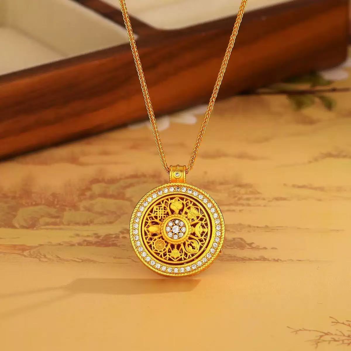 八宝罗盘项链可转动镶嵌轻奢时尚锁骨链-JJ