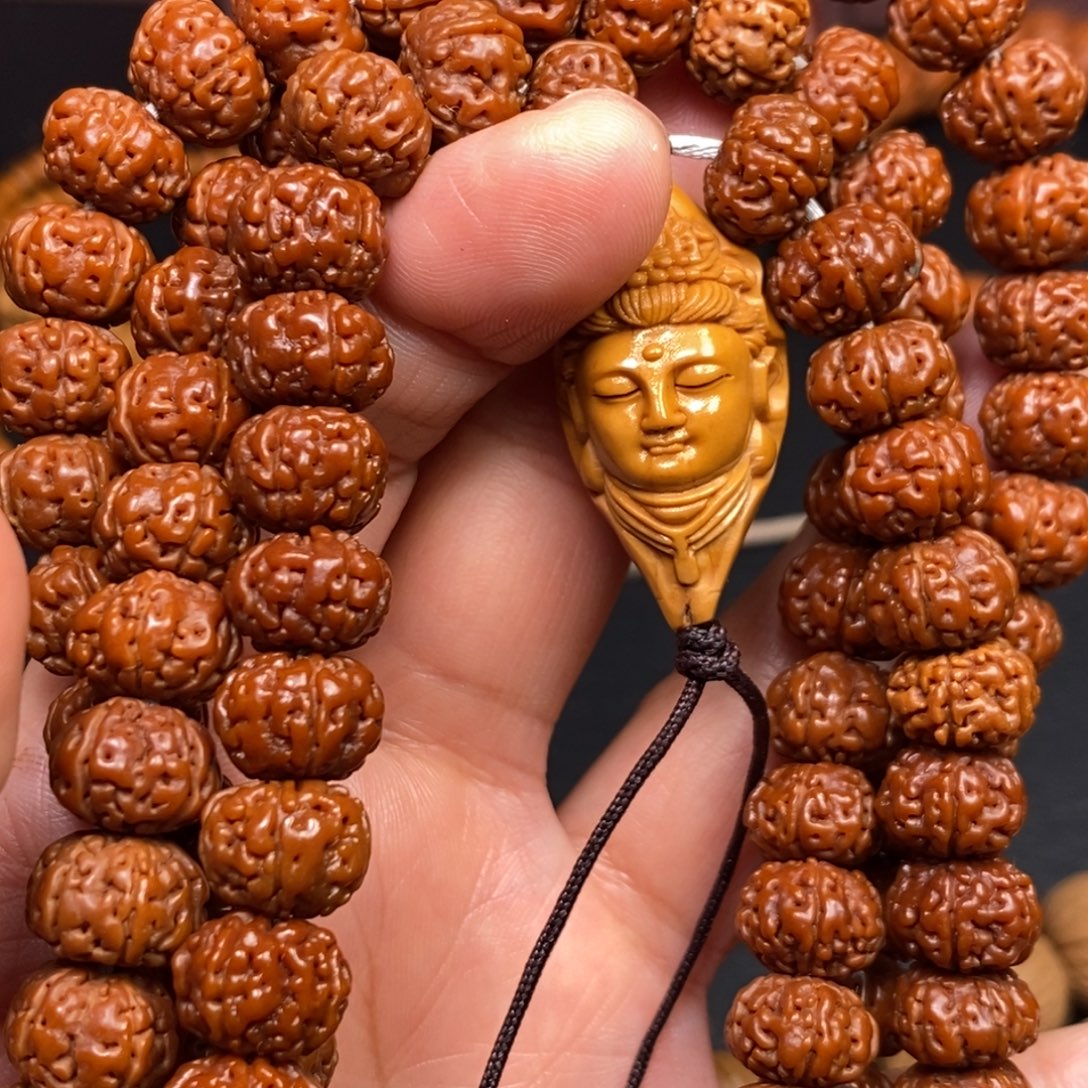 吊坠猴头核桃橄榄猴头