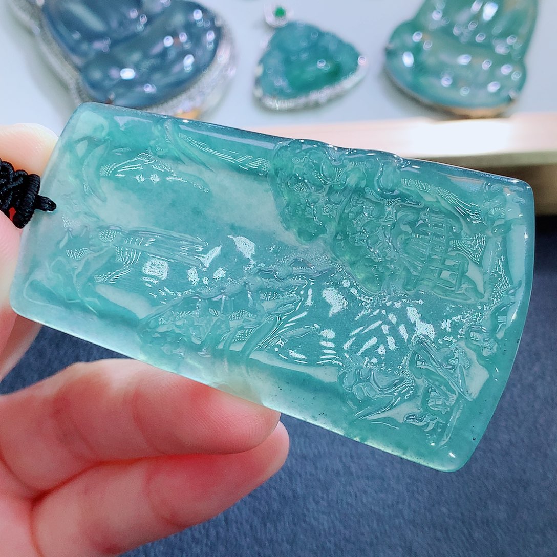 翡翠未镶嵌颈饰翡翠