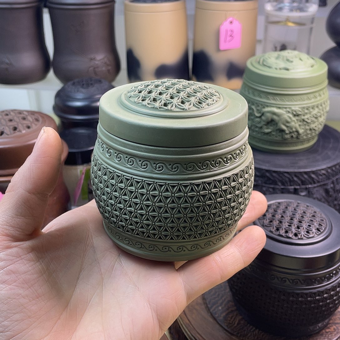 绿泥网格一对 带虫