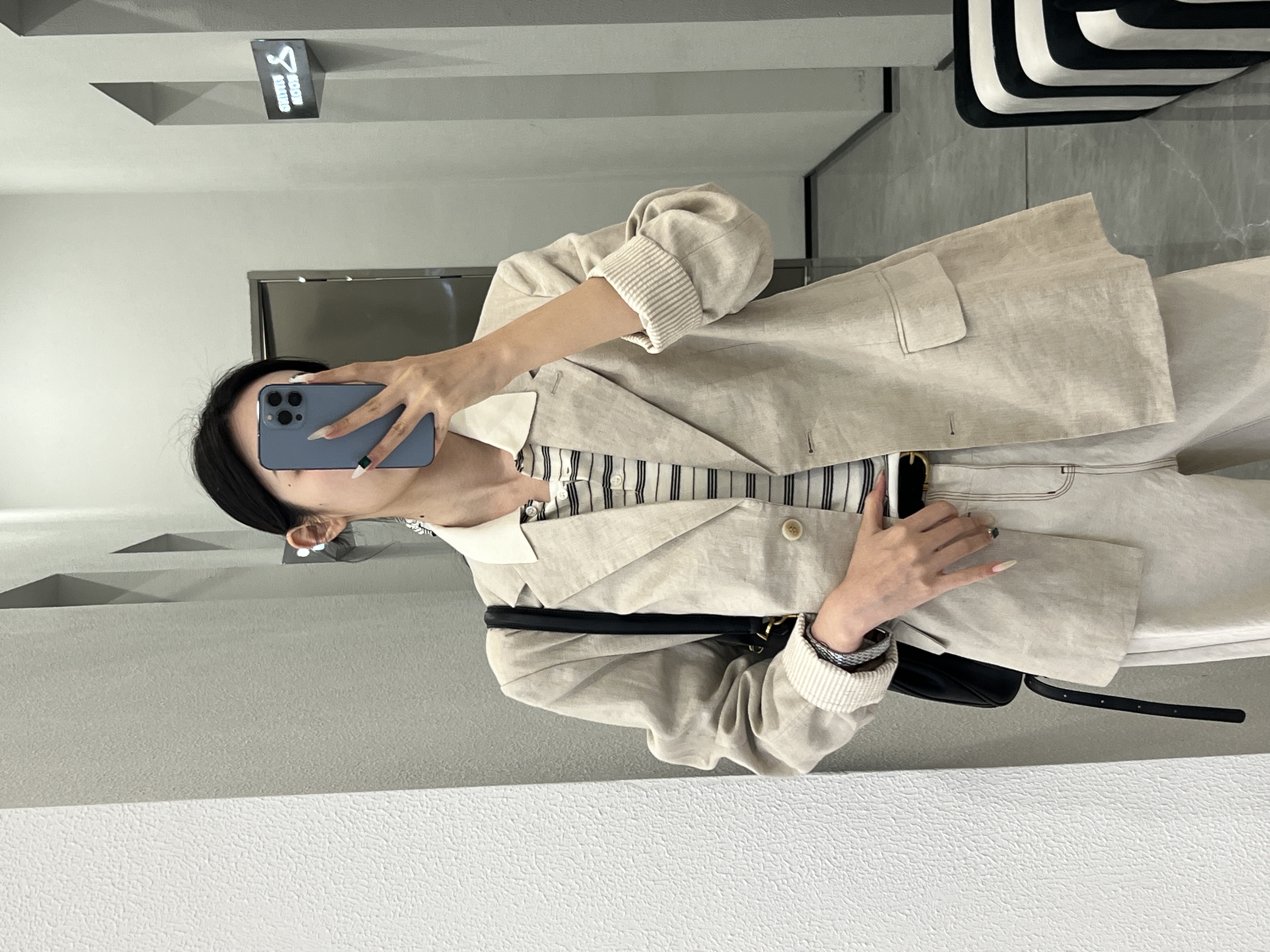 Nancy Lara “双子星” 亚麻条纹西装外套 GW3310