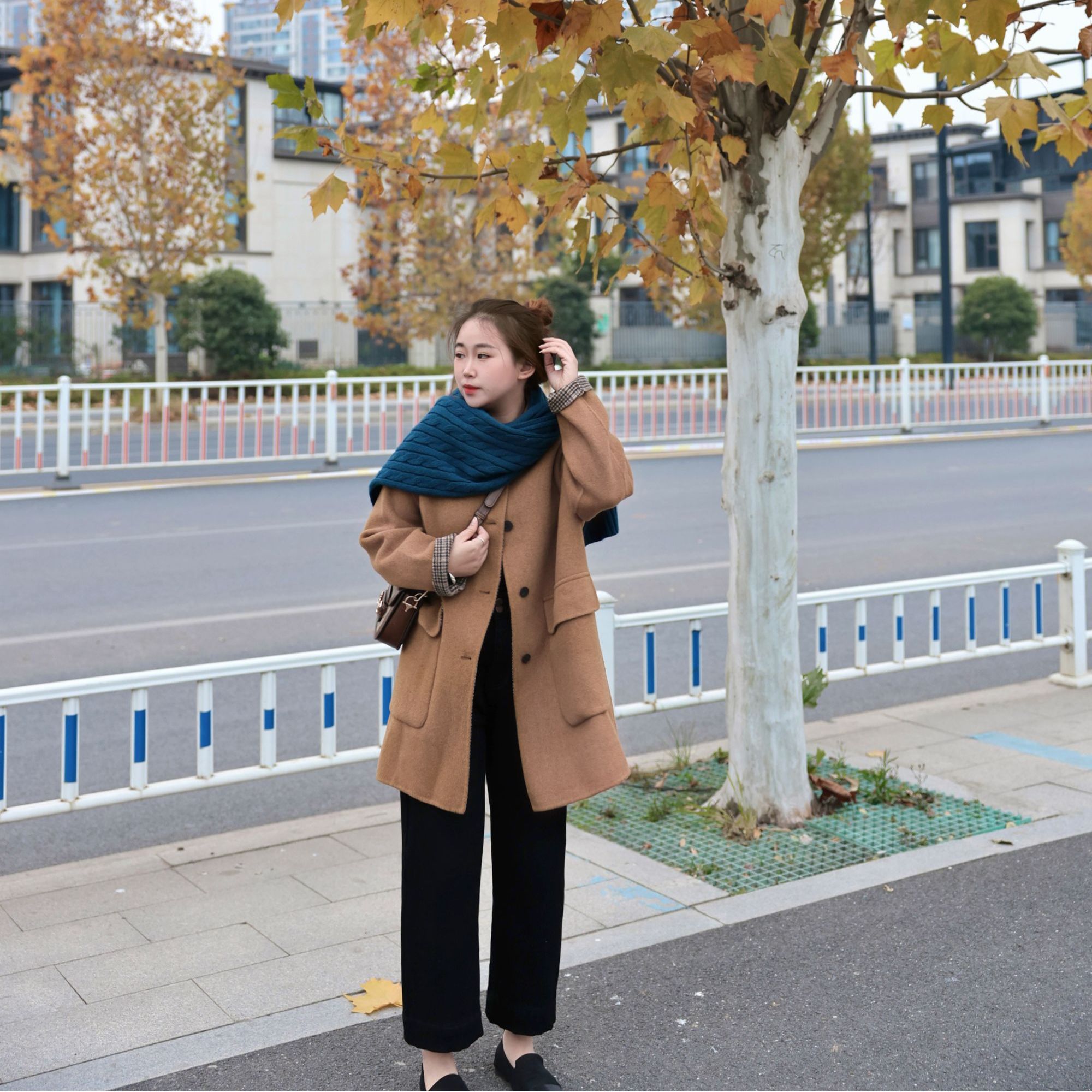 椿屿凡丨小个子款格子拼接翻领单排扣大衣