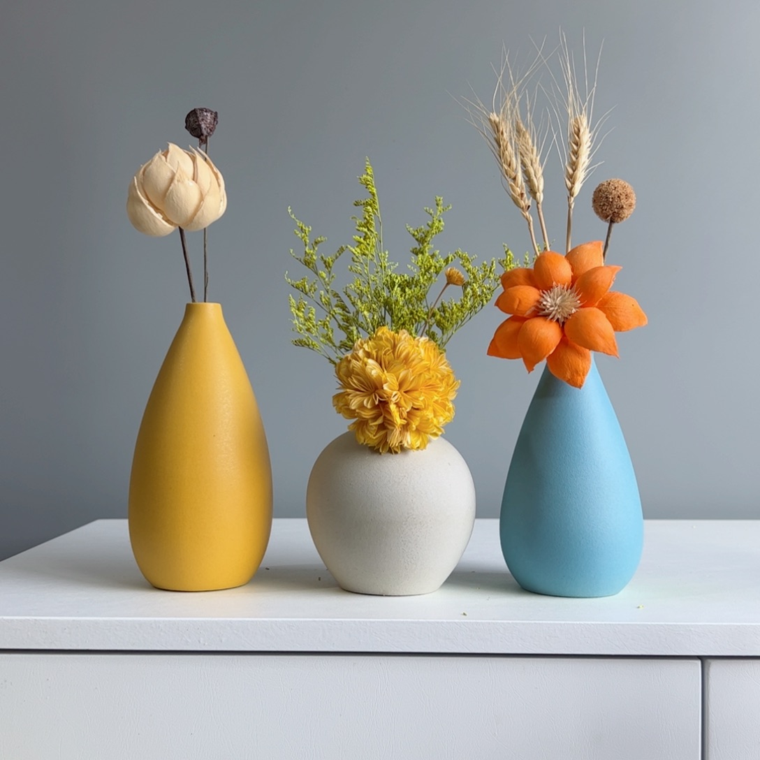 摆件陶瓷小花瓶摆件含花总高约20-30cm