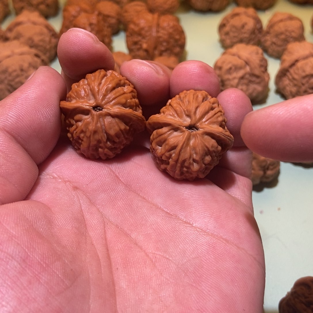 文玩核桃吊坠豆*脑狮子头31.5