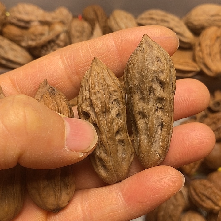 地****文玩核桃把件瓜条1