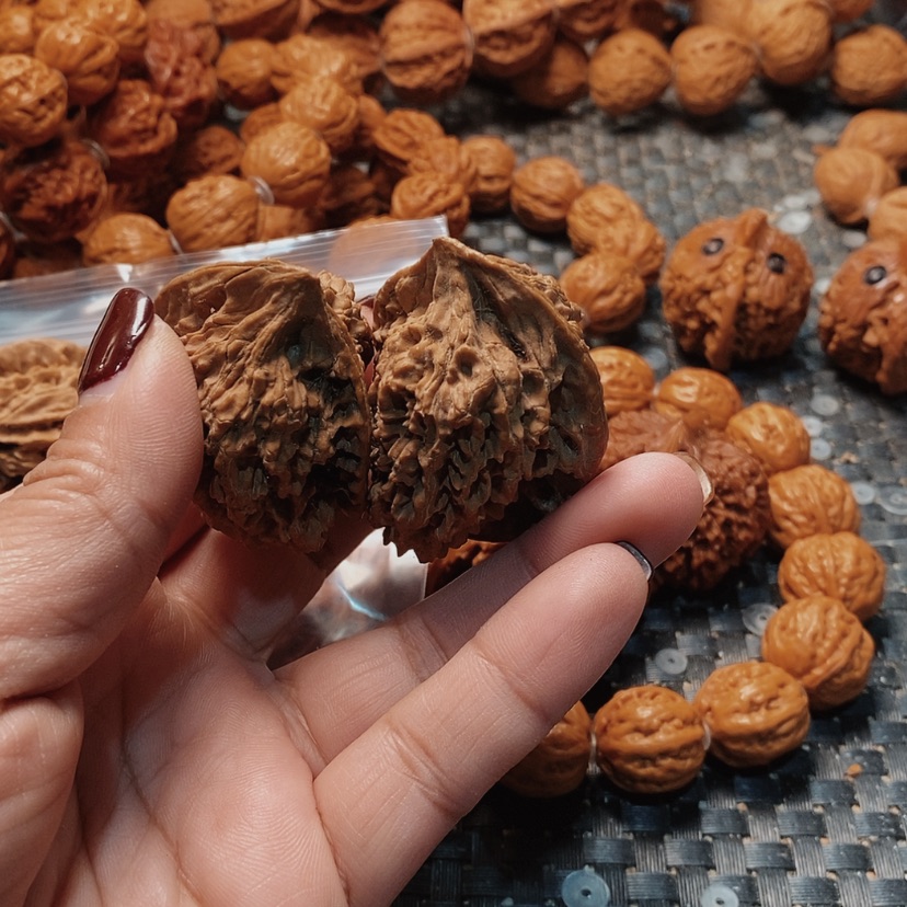【闪购商品】文玩核桃吊坠龙*兔官帽半壁江山