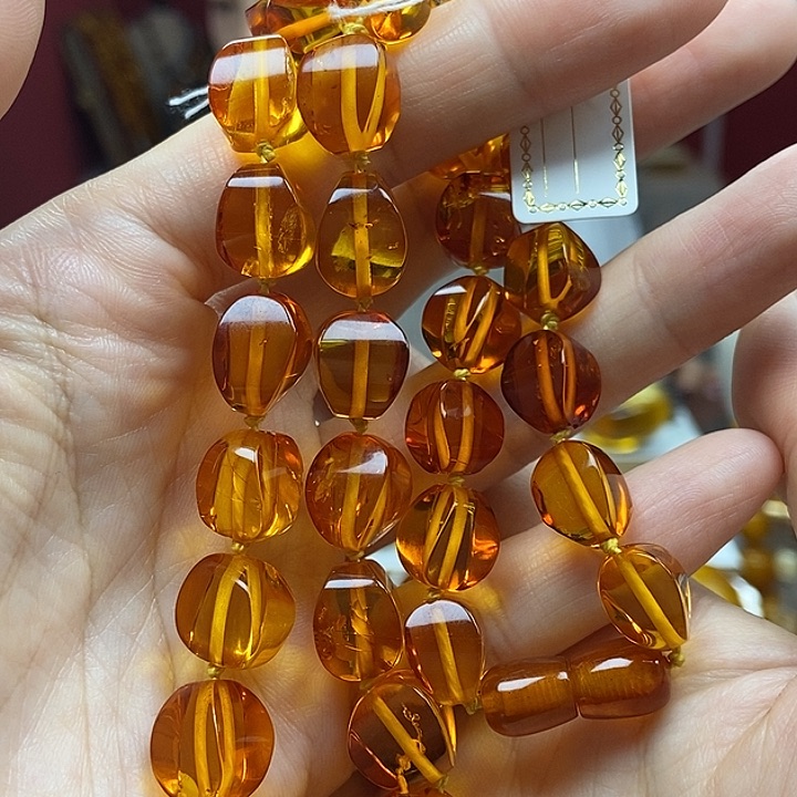 琥珀裸石未镶嵌10锁骨