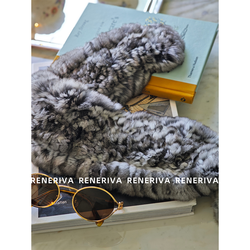 ReneRiva买手店 Riva 冬日单品之稀有龙猫围脖