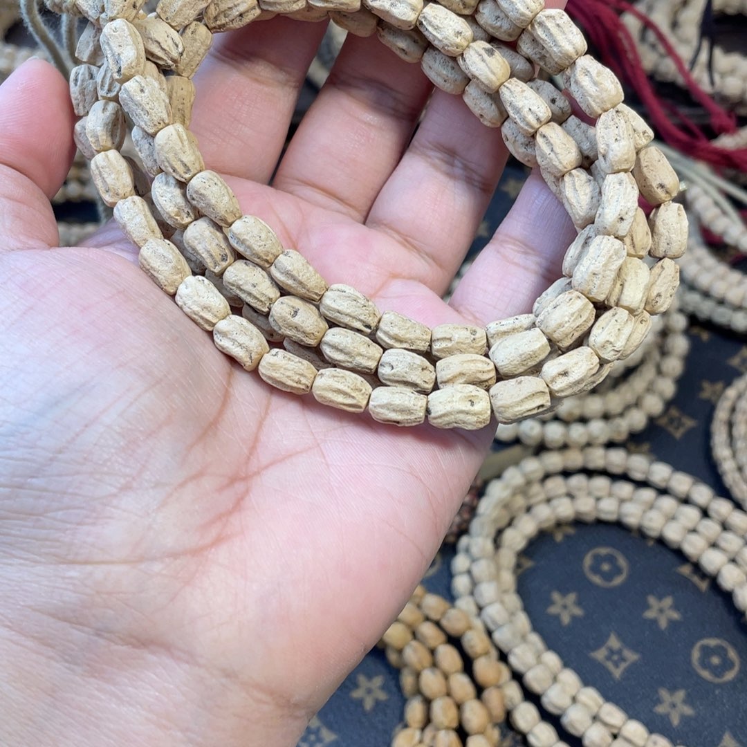 柏香籽/百香籽吊坠y***d