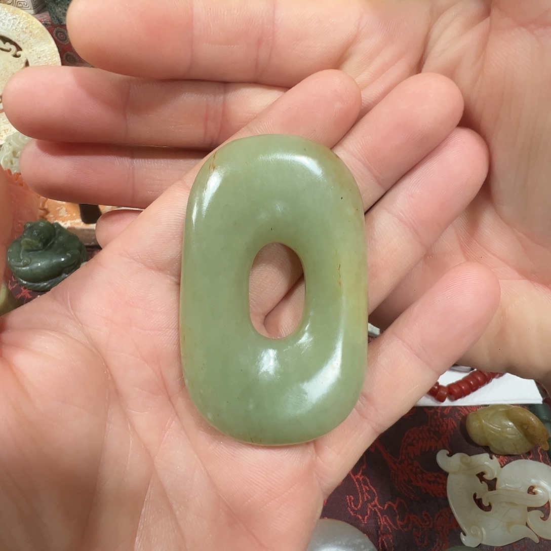 黎***哥和田玉（糖玉）未镶嵌挂件