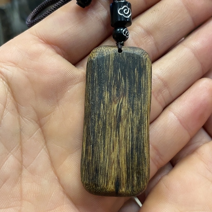 沉香吊坠奇楠挂件红油老料