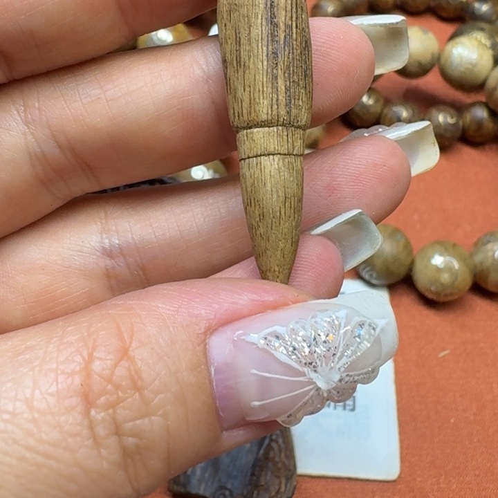 大叶紫檀（黑酸枝木类）