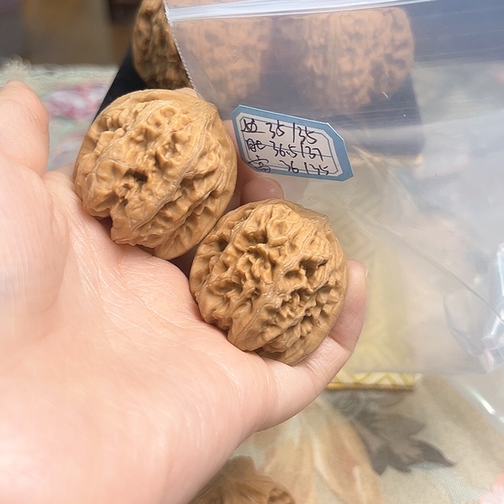 文玩核桃把件马蹄