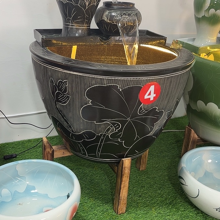 陶摆件景德镇陶瓷黑荷63口径整套实木底座