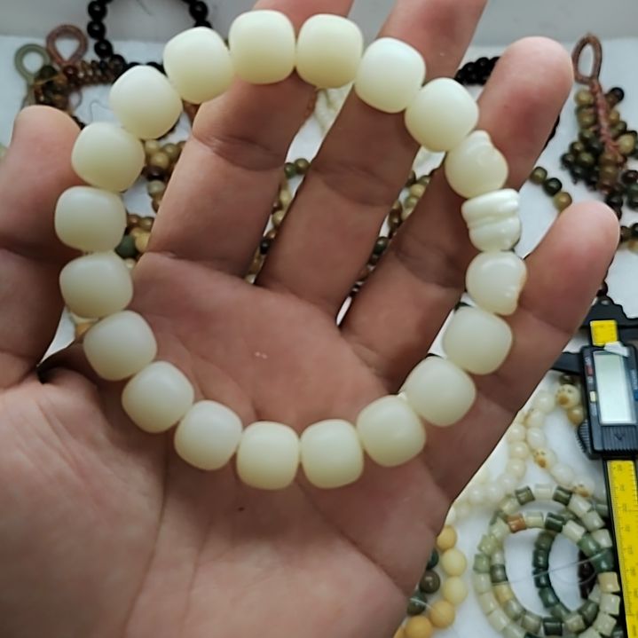 N***x吊坠菩提根/象牙果