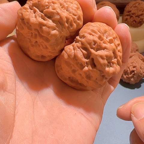 文玩核桃把件行**哥蛤蟆42