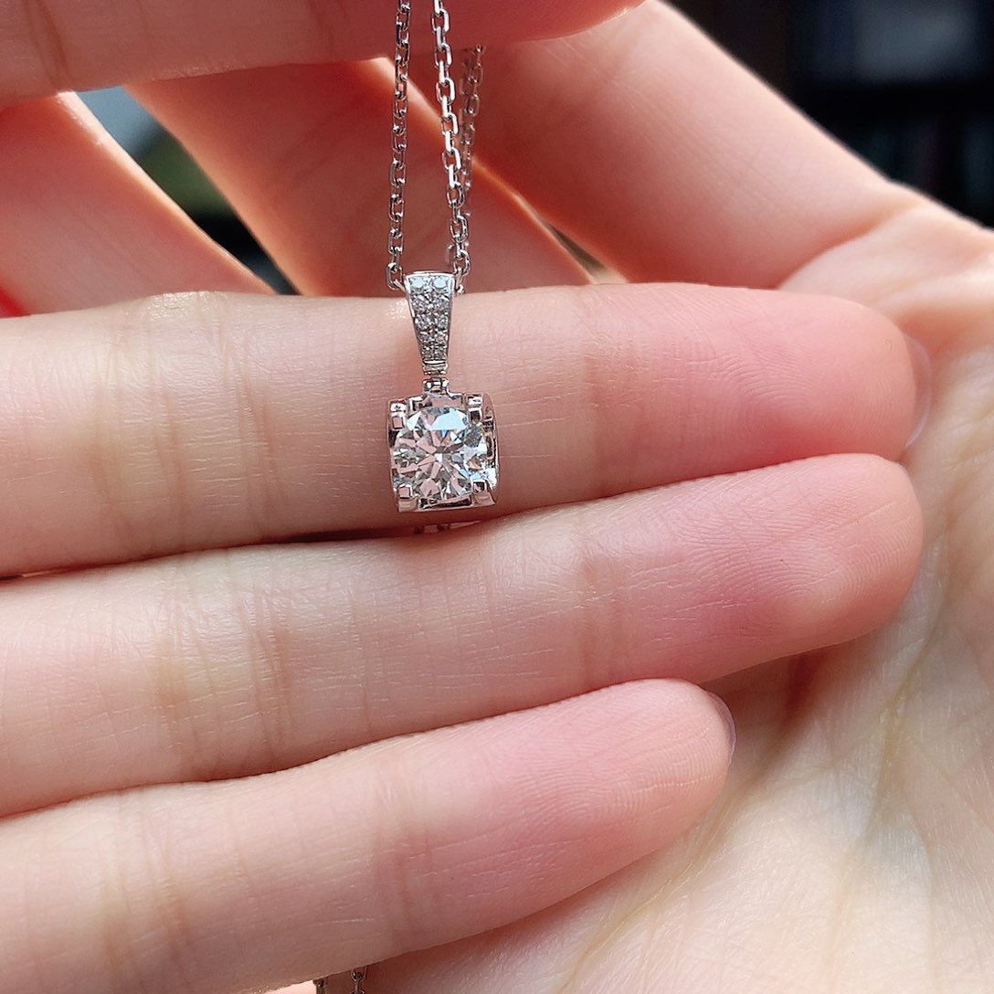 钻石颈饰18K金镶嵌1****818k金天然钻石项链