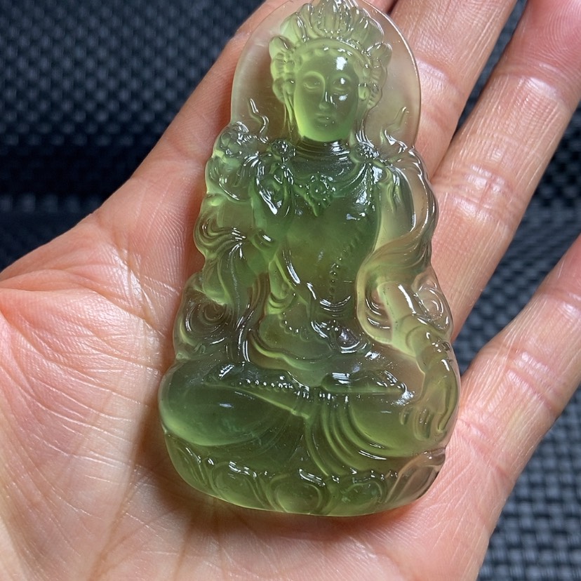 【闪购商品】蛇纹石玉颈饰未镶嵌