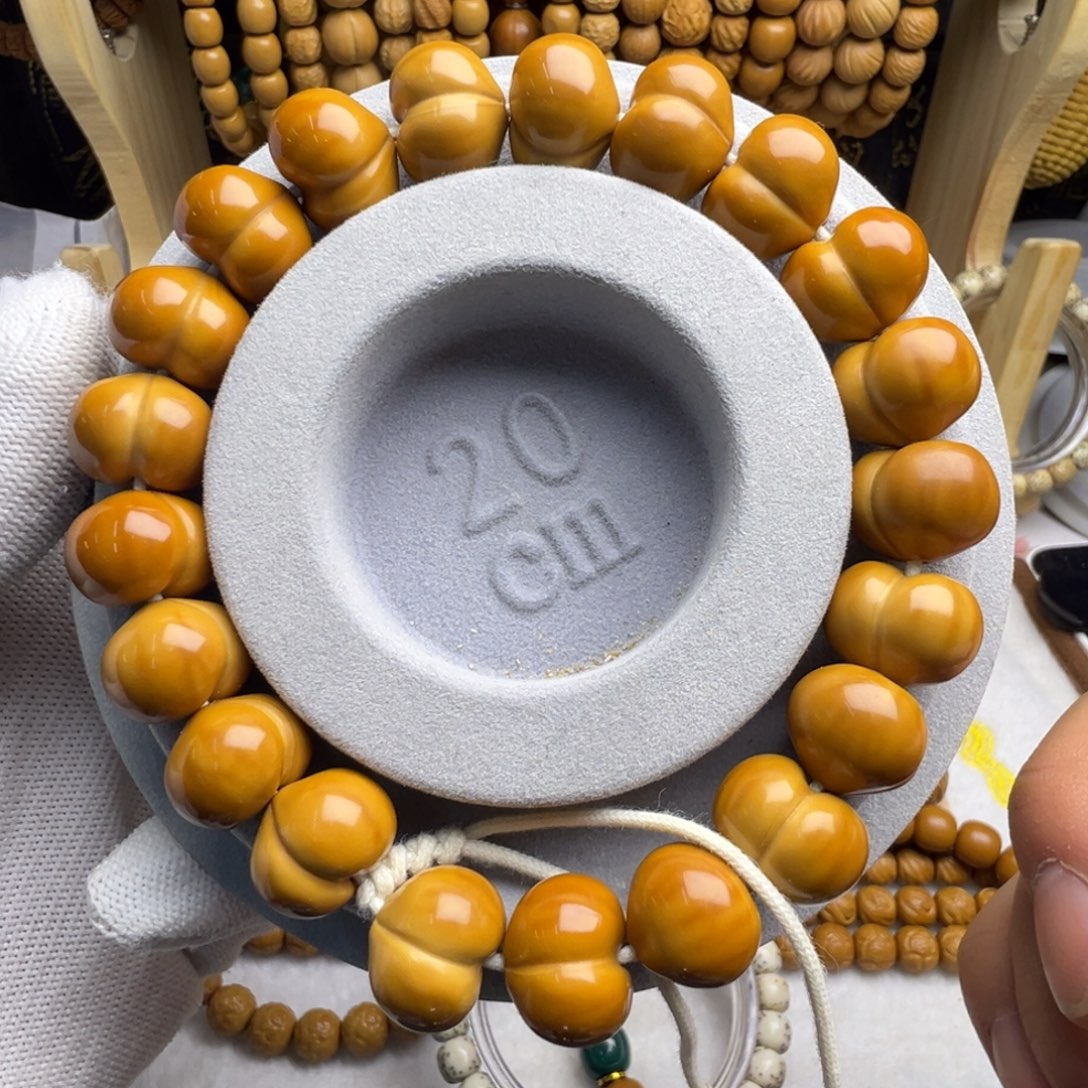 猴头核桃手串全品无暇精工柯基臀屁桃