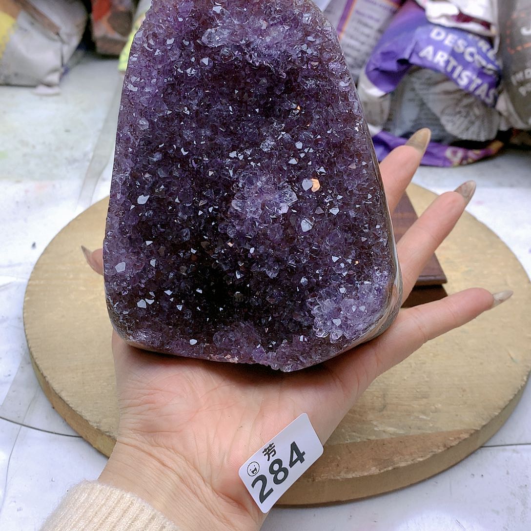 紫晶大型摆件（非配饰）未镶嵌