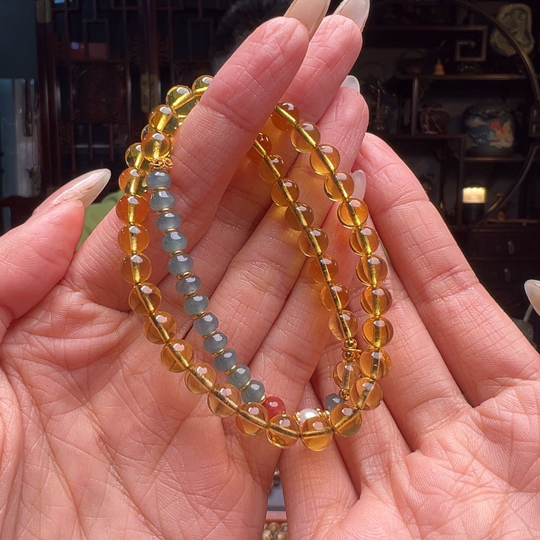 琥珀裸石未镶嵌ZX053。