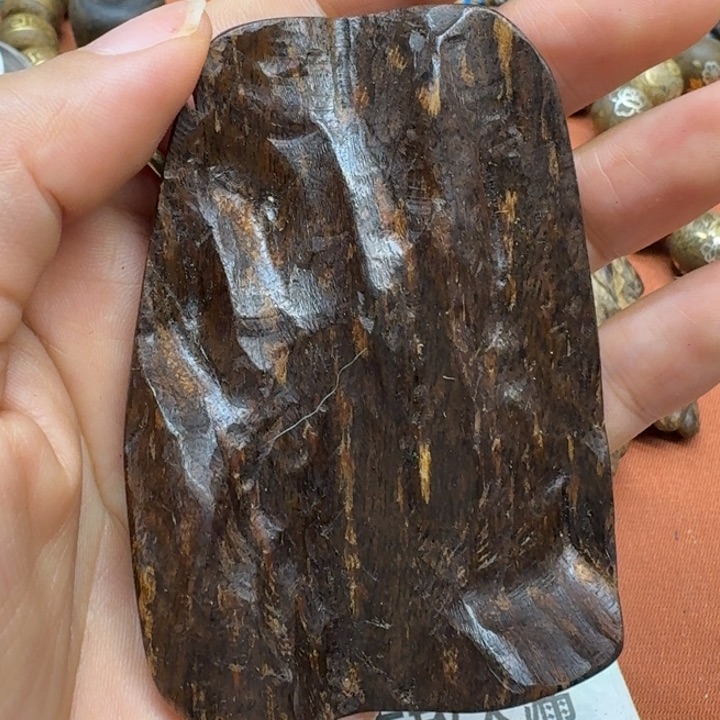 大叶紫檀（黑酸枝木类）