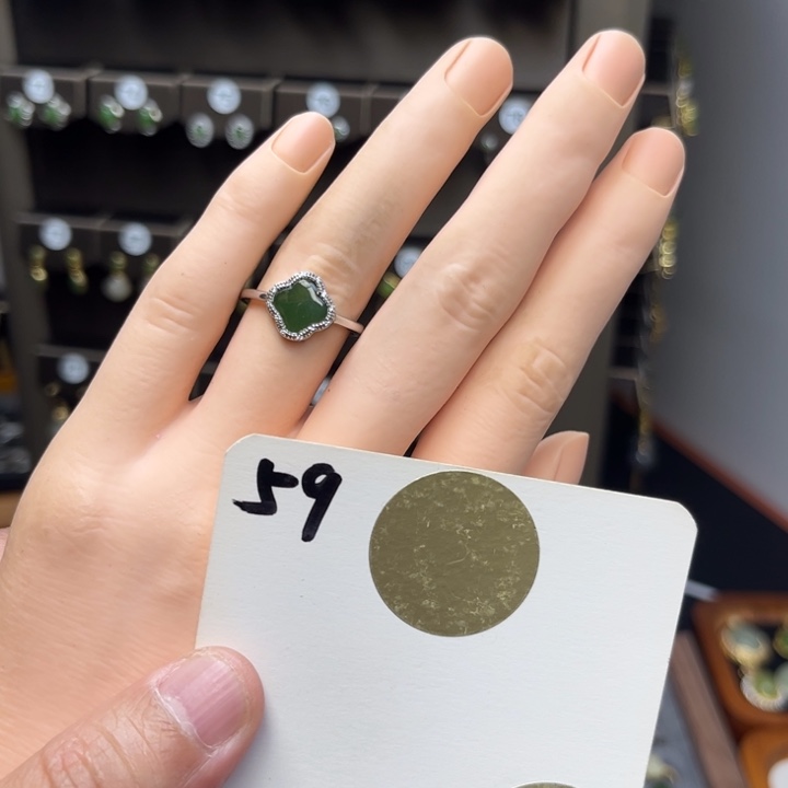 银S925镶嵌戒指和田玉和田玉59