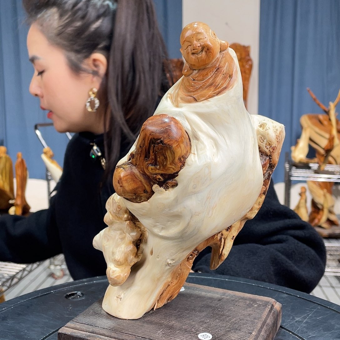 柏木（崖柏）随型艺术根雕