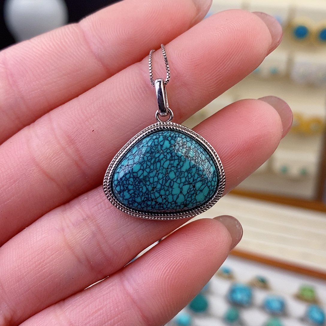 绿松石银S925镶嵌颈饰