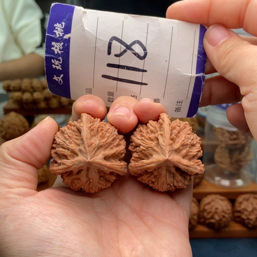 把件文玩核桃38三棱