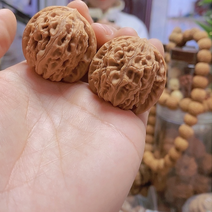 【闪购商品】文玩核桃把件36无名蜡皮肉肉修