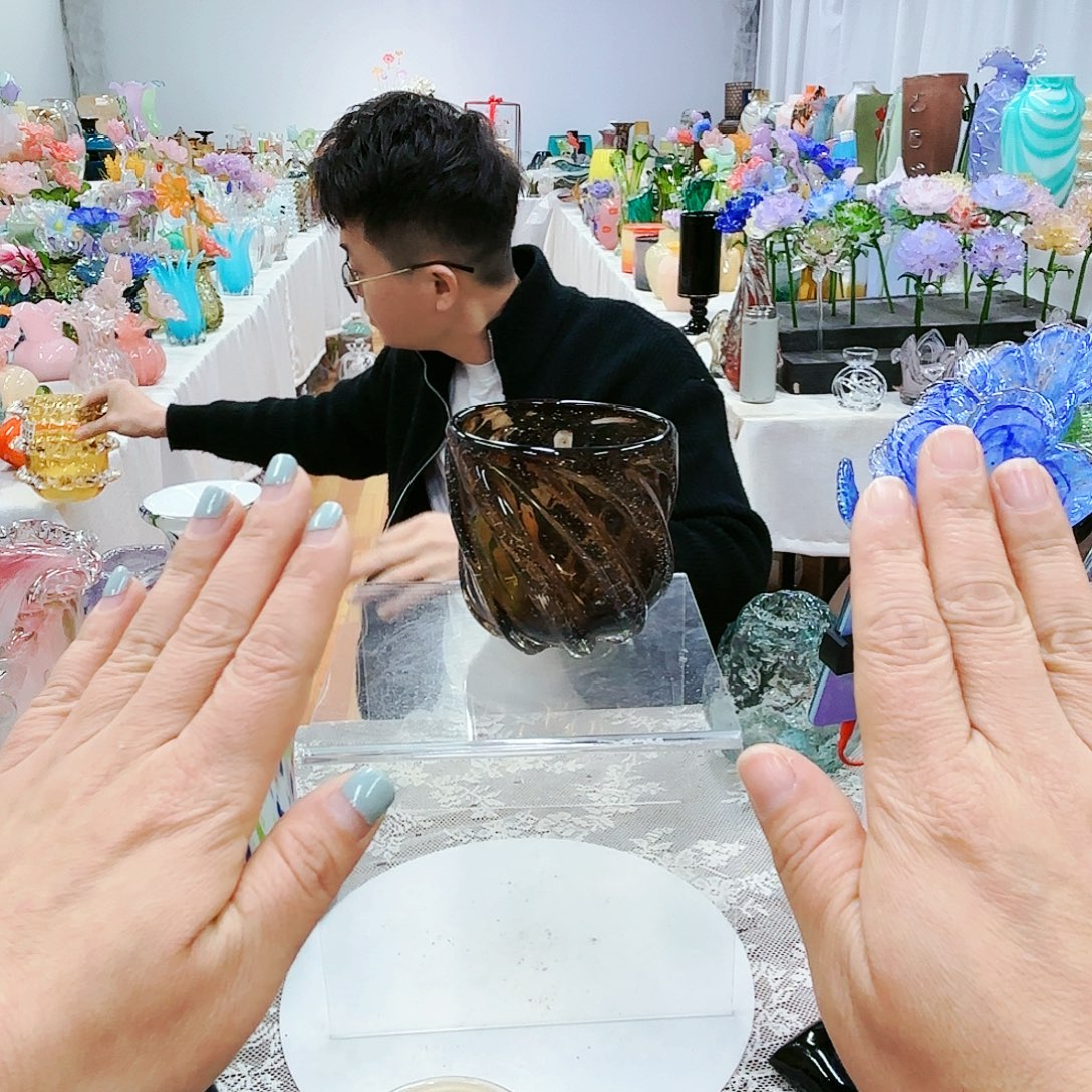 福利不退不退琉璃摆件