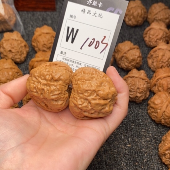 吊坠桃核我是第一百41