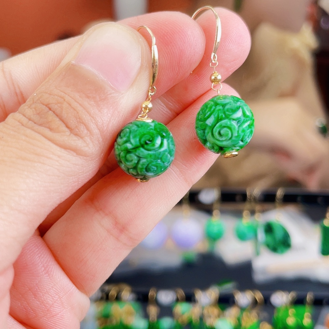 翡翠18K金镶嵌耳饰