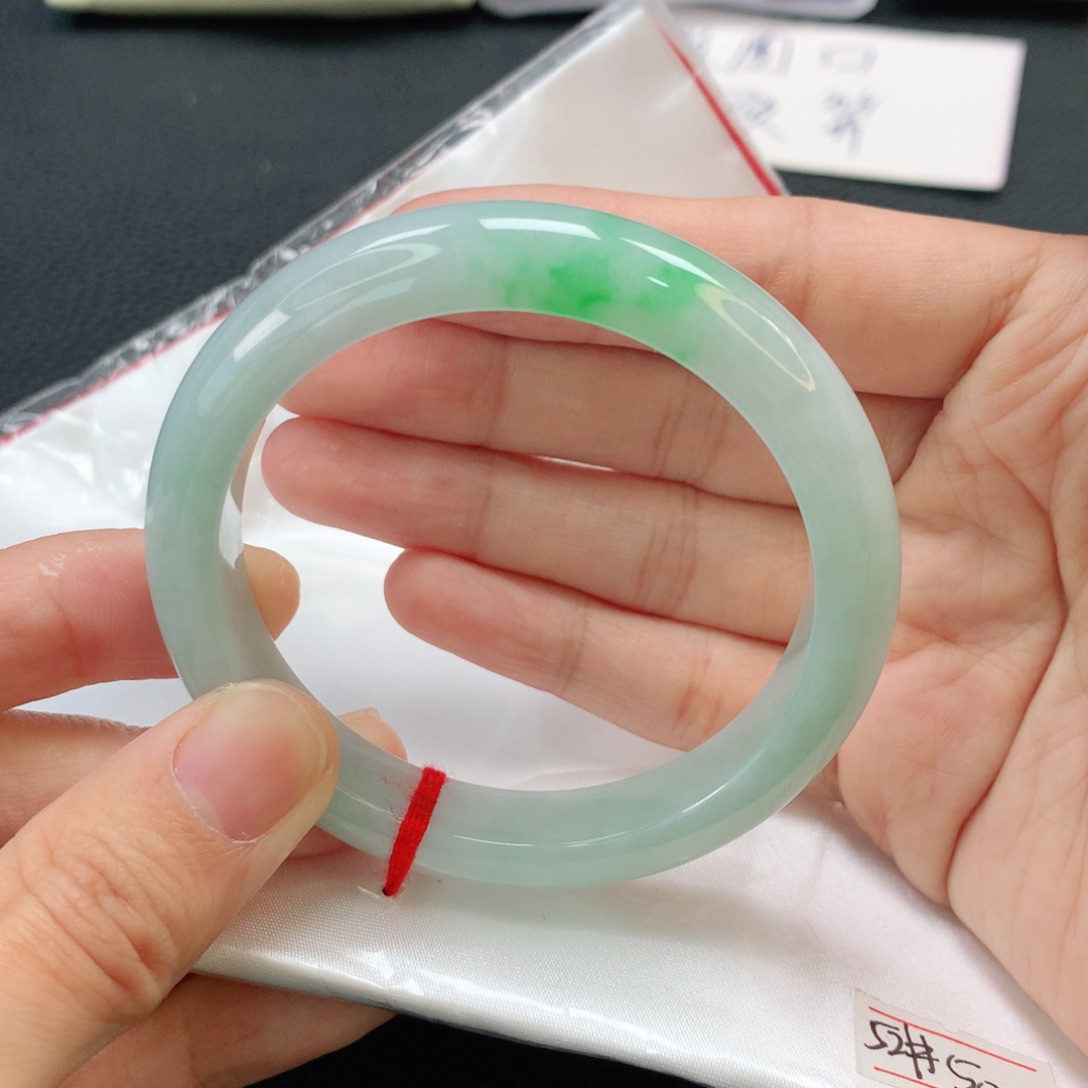 翡翠手镯未镶嵌缅甸52.9