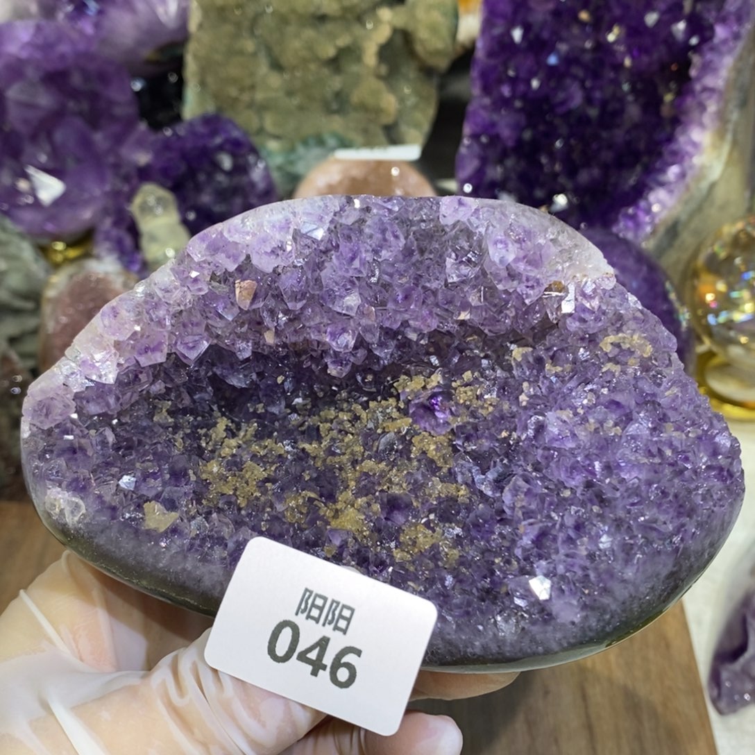 紫晶大型摆件（非配饰）未镶嵌