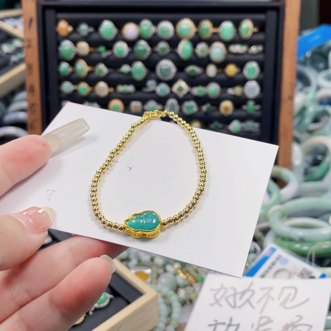 未镶嵌翡翠手链天然翡翠