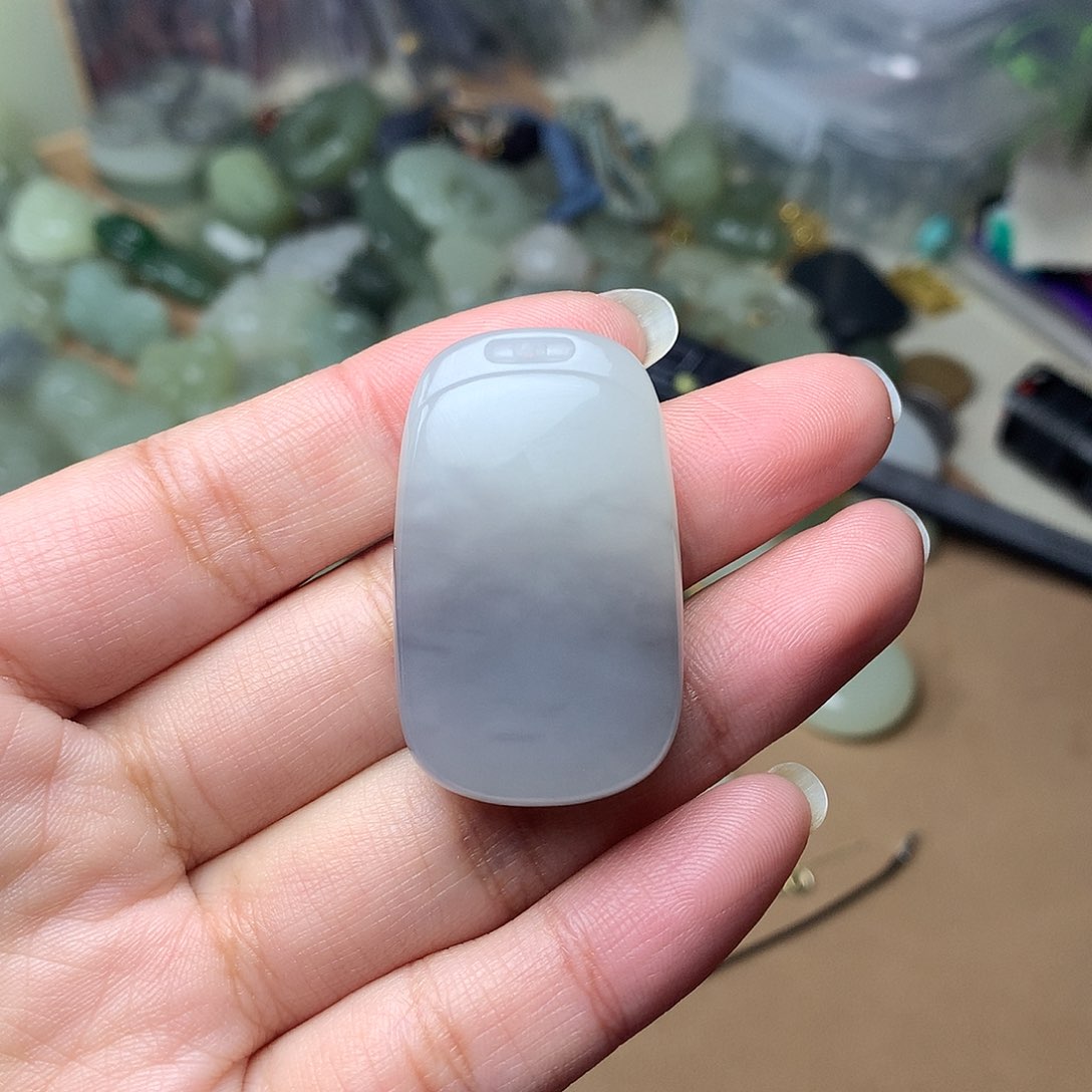 和田玉吊坠未镶嵌