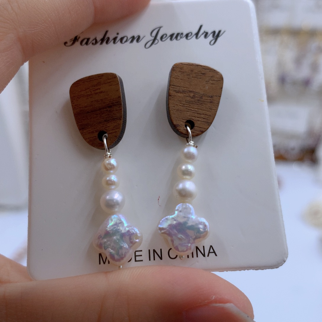 颈饰合金淡水珍珠